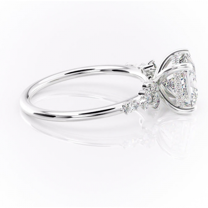 Inel de logodnă Elaris din aur Alb 14kt cu moissanite tăietură princess – Pietre laterale rafinată pentru profil înalt | Personalizează și configurează gratuit online [2]