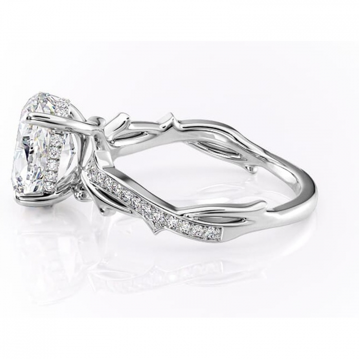 Inel de logodnă Eleanor din aur Alb 14kt cu moissanite tăietură ovală – Montură pavé rafinată pentru profil mediu | Personalizează și configurează gratuit online [6]