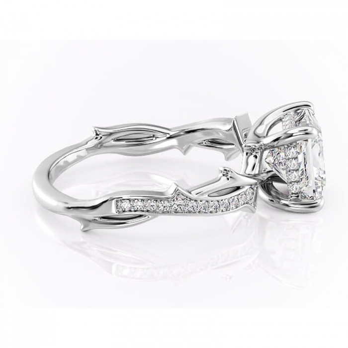 Inel de logodnă Eleanor din aur Alb 14kt cu moissanite tăietură princess – Montură pavé rafinată pentru profil mediu | Personalizează și configurează gratuit online [2]