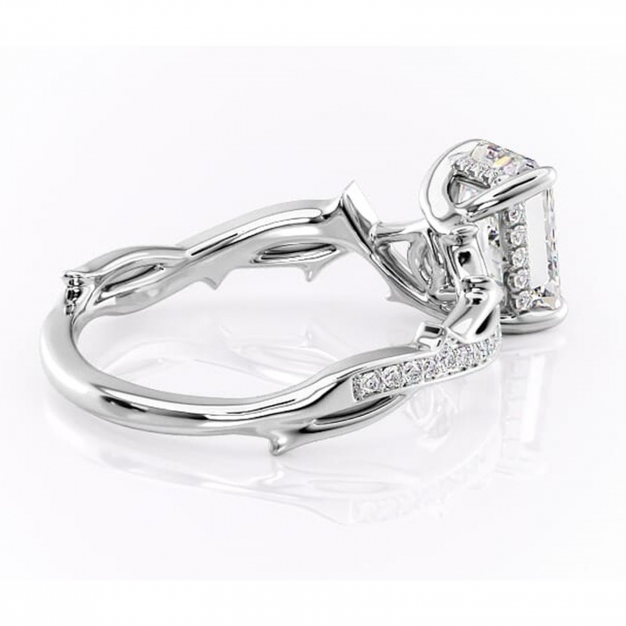 Inel de logodnă Eleanor din aur Alb 14kt cu moissanite tăietură radiantă – Montură pavé rafinată pentru profil mediu | Personalizează și configurează gratuit online [3]