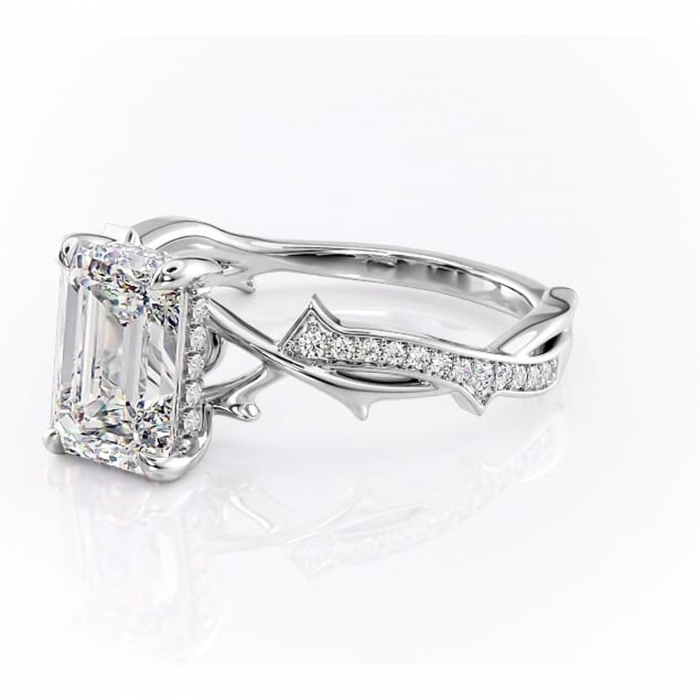 Inel de logodnă Eleanor din aur Alb 14kt cu moissanite tăietură smarald – Montură pavé rafinată pentru profil mediu | Personalizează și configurează gratuit online [7]