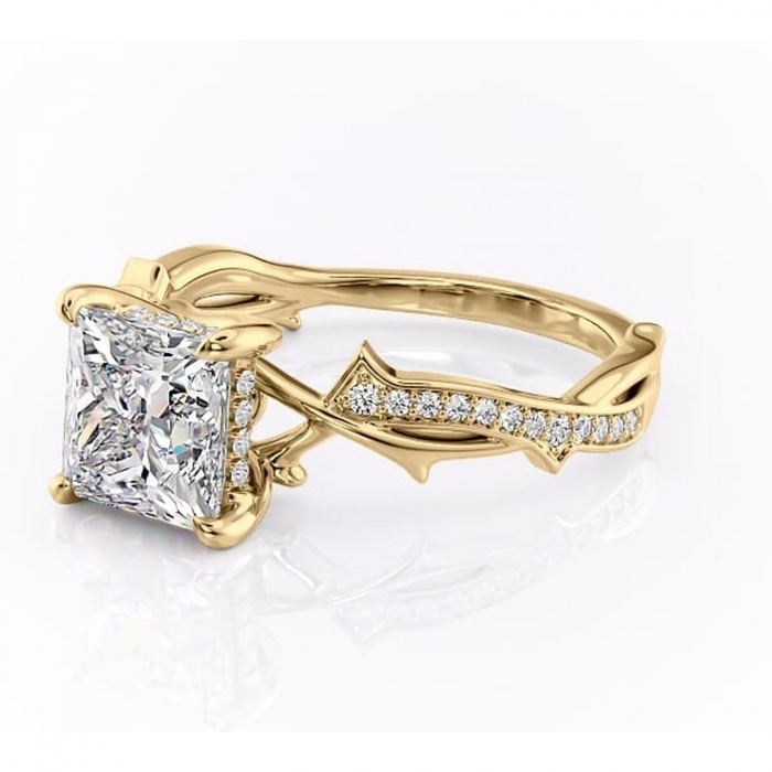 Inel de logodnă Eleanor din aur Galben 14kt cu moissanite tăietură princess – Montură pavé rafinată pentru profil mediu | Personalizează și configurează gratuit online [7]