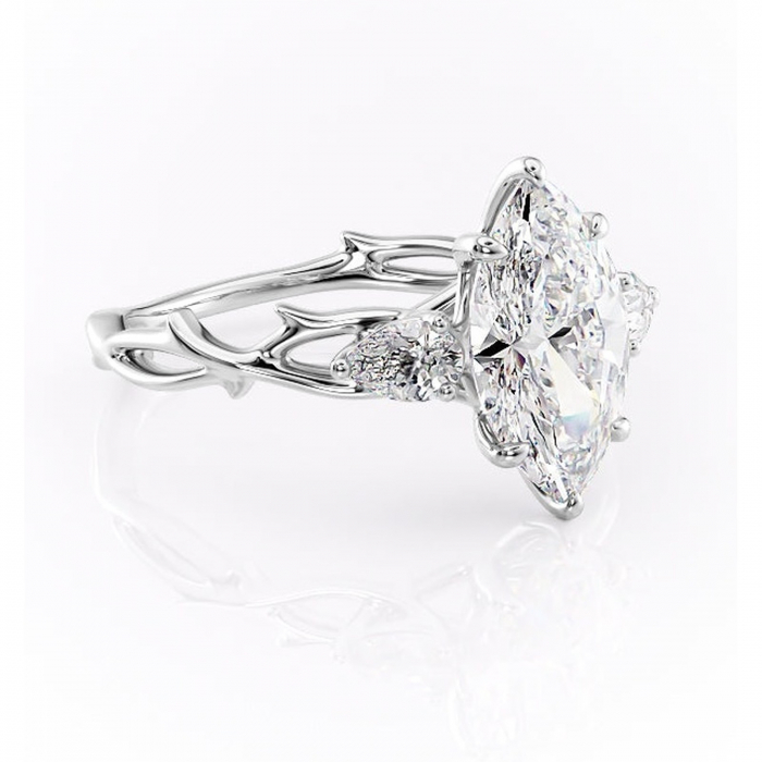 Inel de logodnă Elira din aur Alb 14kt cu moissanite tăietură marquise – Montură cu trei pietre rafinată pentru profil mediu | Personalizează și configurează gratuit online [1]
