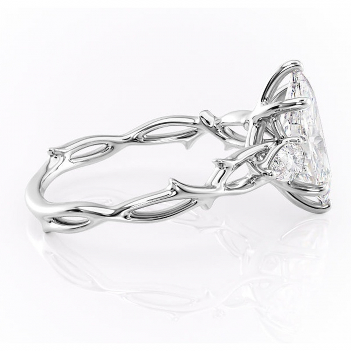 Inel de logodnă Elira din aur Alb 14kt cu moissanite tăietură marquise – Montură cu trei pietre rafinată pentru profil mediu | Personalizează și configurează gratuit online [2]