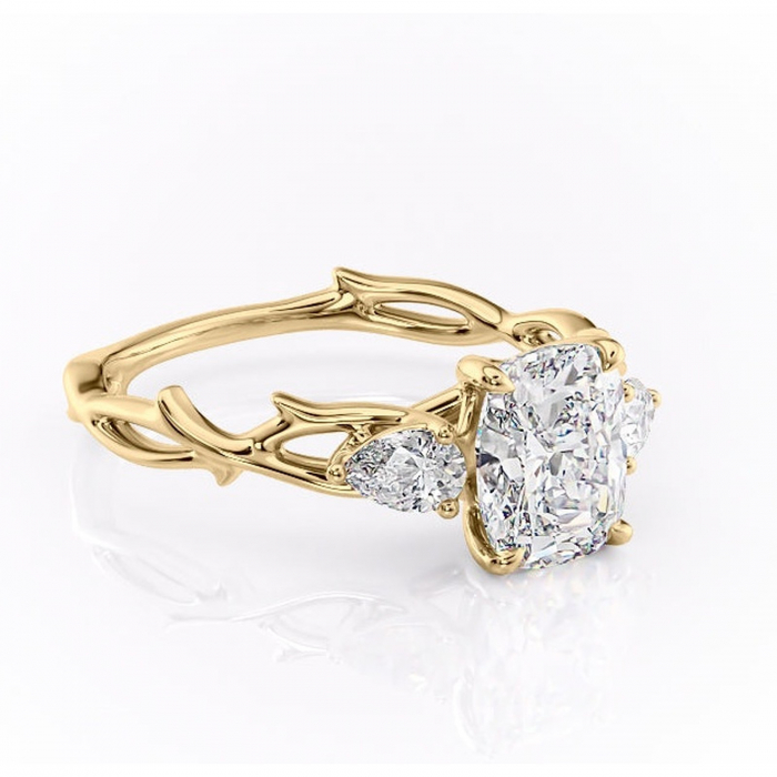 Inel de logodnă Elira din aur Galben 14kt cu moissanite tăietură asscher – Montură cu trei pietre rafinată pentru profil mediu | Personalizează și configurează gratuit online [1]