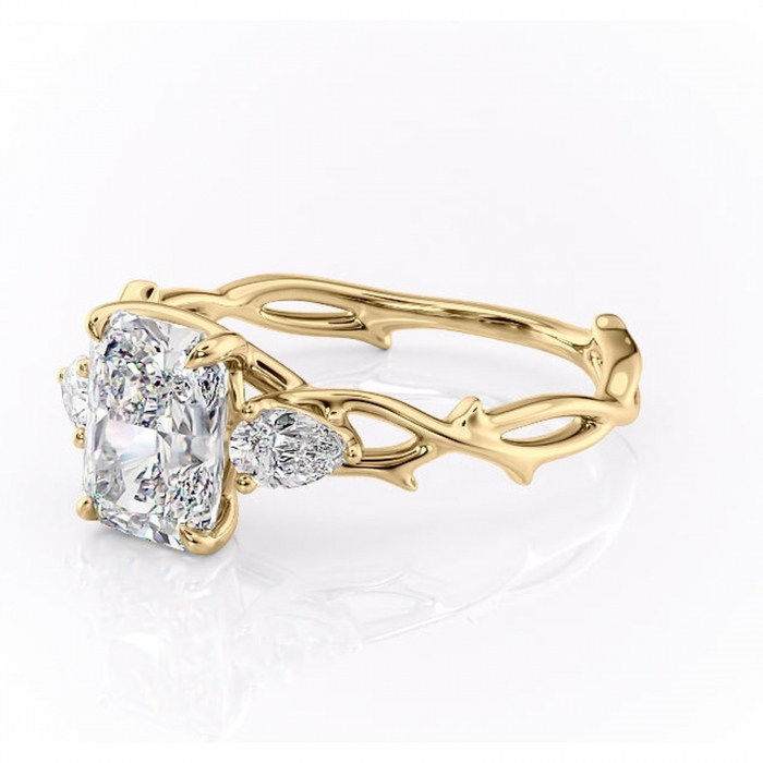 Inel de logodnă Elira din aur Galben 18kt cu moissanite tăietură radiantă – Montură cu trei pietre rafinată pentru profil mediu | Personalizează și configurează gratuit online [7]