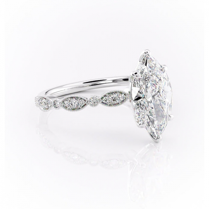Inel de logodnă Elowen din aur Alb 14kt cu moissanite tăietură marquise – Pietre laterale rafinată pentru profil înalt | Personalizează și configurează gratuit online [1]
