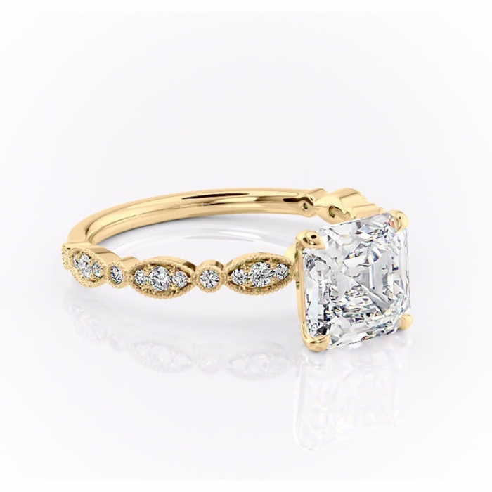Inel de logodnă Elowen din aur Galben 14kt cu moissanite tăietură asscher – Pietre laterale rafinată pentru profil înalt | Personalizează și configurează gratuit online [1]