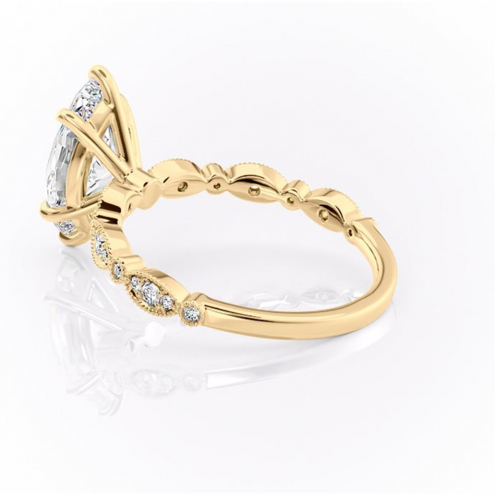 Inel de logodnă Elowen din aur Galben 14kt cu moissanite tăietură marquise – Pietre laterale rafinată pentru profil înalt | Personalizează și configurează gratuit online [5]