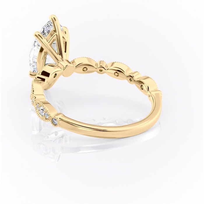 Inel de logodnă Elowen din aur Galben 14kt cu moissanite tăietură marquise – Pietre laterale rafinată pentru profil înalt | Personalizează și configurează gratuit online [4]