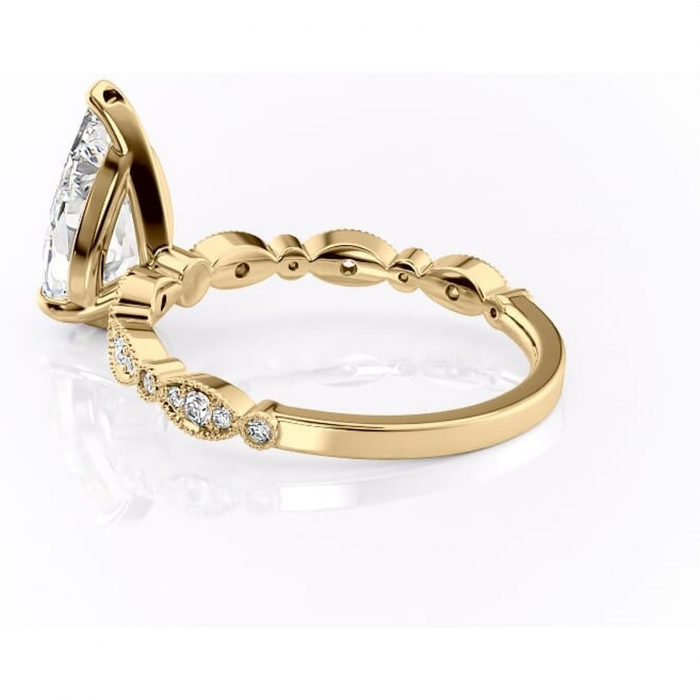 Inel de logodnă Elowen din aur Galben 18kt cu moissanite tăietură pară – Pietre laterale rafinată pentru profil înalt | Personalizează și configurează gratuit online [5]