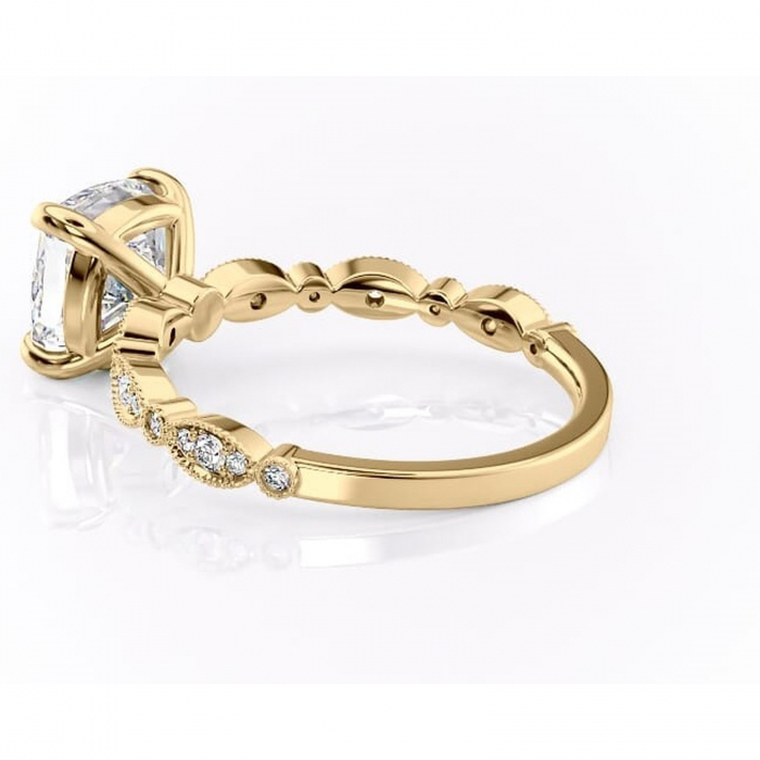 Inel de logodnă Elowen din aur Galben 14kt cu moissanite tăietură pernă – Pietre laterale rafinată pentru profil înalt | Personalizează și configurează gratuit online [5]
