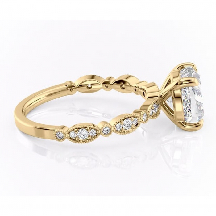 Inel de logodnă Elowen din aur Galben 14kt cu moissanite tăietură pernă – Pietre laterale rafinată pentru profil înalt | Personalizează și configurează gratuit online [2]