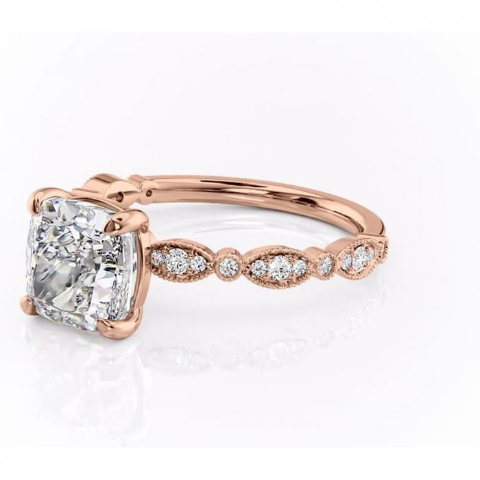 Inel de logodnă Elowen din aur Rose 14kt cu moissanite tăietură pernă – Pietre laterale rafinată pentru profil înalt | Personalizează și configurează gratuit online [7]