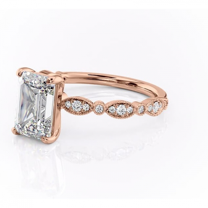 Inel de logodnă Elowen din aur Rose 14kt cu moissanite tăietură smarald – Pietre laterale rafinată pentru profil înalt | Personalizează și configurează gratuit online [7]