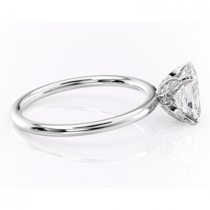 Inel de logodnă Emerald din aur Alb 14kt cu moissanite tăietură pernă – Solitar rafinată pentru profil înalt | Personalizează și configurează gratuit online [2]