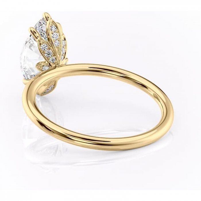 Inel de logodnă Emerald din aur Galben 14kt cu moissanite tăietură marquise – Solitar rafinată pentru profil înalt | Personalizează și configurează gratuit online [4]