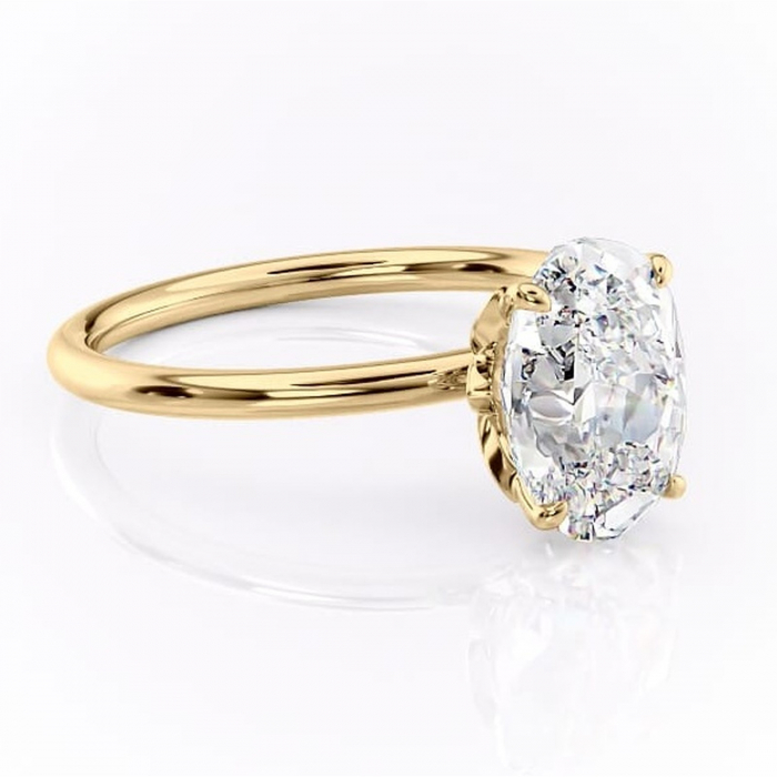 Inel de logodnă Emerald din aur Galben 14kt cu moissanite tăietură ovală – Solitar rafinată pentru profil înalt | Personalizează și configurează gratuit online [1]