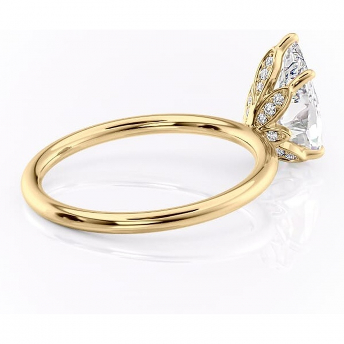 Inel de logodnă Emerald din aur Galben 14kt cu moissanite tăietură pară – Solitar rafinată pentru profil înalt | Personalizează și configurează gratuit online [3]