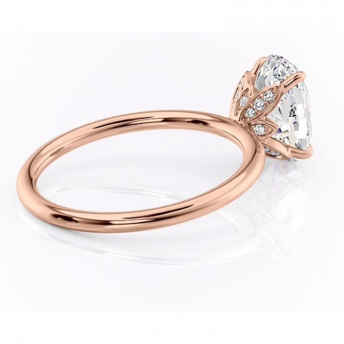 Inel de logodnă Emerald din aur Rose 14kt cu moissanite tăietură ovală – Solitar rafinată pentru profil înalt | Personalizează și configurează gratuit online [3]