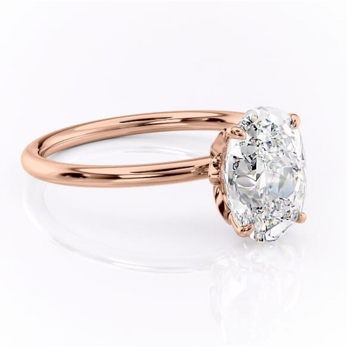 Inel de logodnă Emerald din aur Rose 14kt cu moissanite tăietură ovală – Solitar rafinată pentru profil înalt | Personalizează și configurează gratuit online [1]