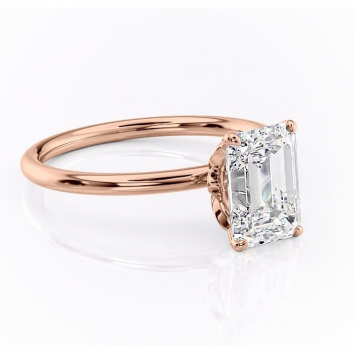 Inel de logodnă Emerald din aur Rose 14kt cu moissanite tăietură smarald – Solitar rafinată pentru profil înalt | Personalizează și configurează gratuit online [1]