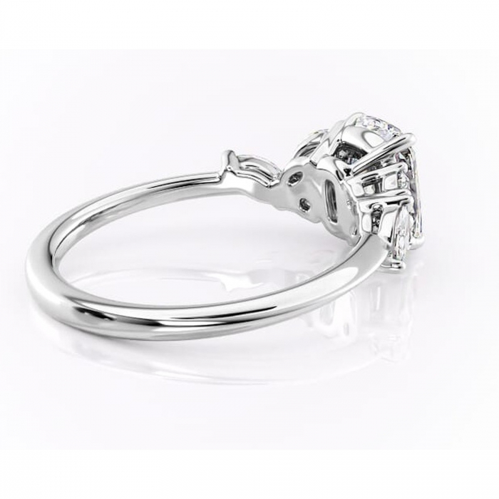 Inel de logodnă Emmeline din aur Alb 14kt cu moissanite tăietură asscher – Pietre laterale rafinată pentru profil mediu | Personalizează și configurează gratuit online [3]