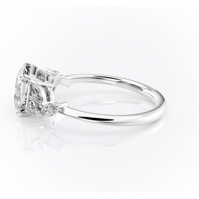 Inel de logodnă Emmeline din aur Alb 14kt cu moissanite tăietură asscher – Pietre laterale rafinată pentru profil mediu | Personalizează și configurează gratuit online [6]