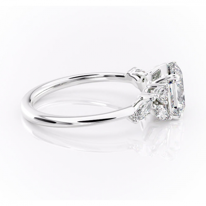 Inel de logodnă Emmeline din aur Alb 14kt cu moissanite tăietură asscher – Pietre laterale rafinată pentru profil mediu | Personalizează și configurează gratuit online [2]