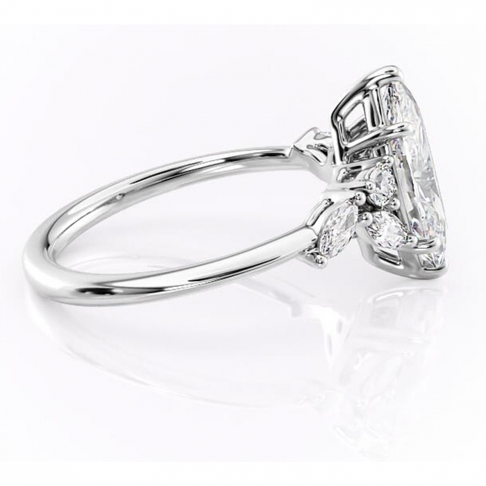 Inel de logodnă Emmeline din aur Alb 14kt cu moissanite tăietură marquise – Pietre laterale rafinată pentru profil mediu | Personalizează și configurează gratuit online [2]