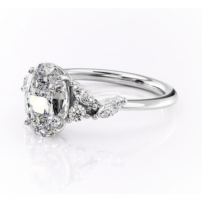 Inel de logodnă Emmeline din aur Alb 18kt cu moissanite tăietură ovală – Pietre laterale rafinată pentru profil mediu | Personalizează și configurează gratuit online [7]