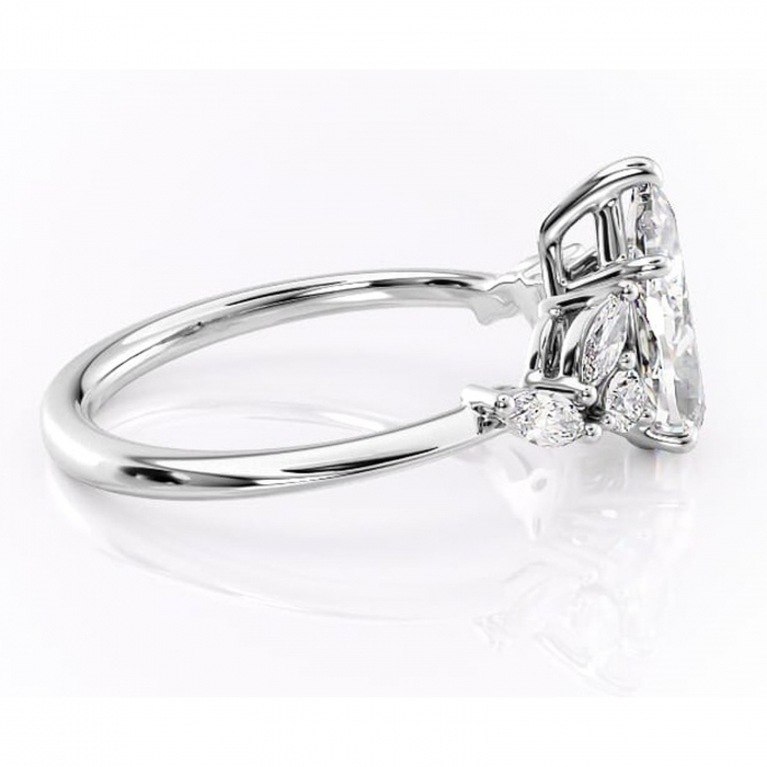 Inel de logodnă Emmeline din aur Alb 14kt cu moissanite tăietură pară – Pietre laterale rafinată pentru profil mediu | Personalizează și configurează gratuit online [2]