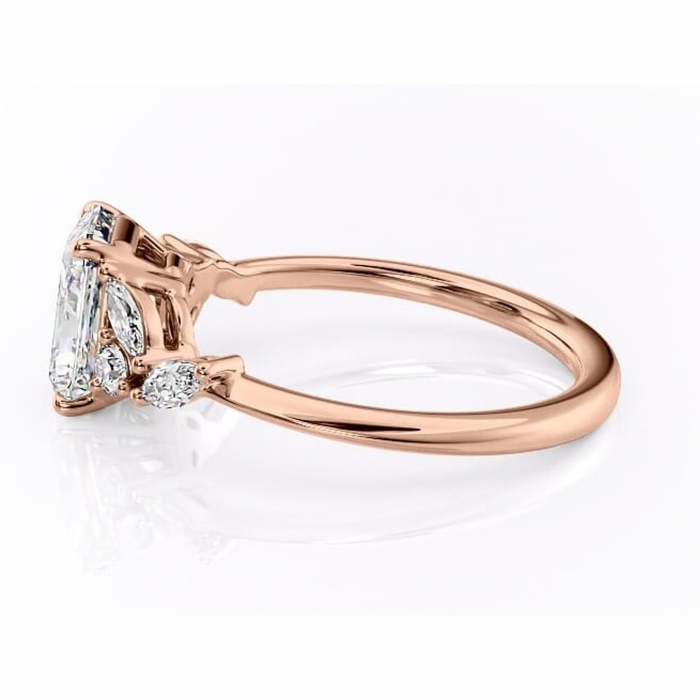 Inel de logodnă Emmeline din aur Rose 14kt cu moissanite tăietură radiantă – Pietre laterale rafinată pentru profil mediu | Personalizează și configurează gratuit online [6]