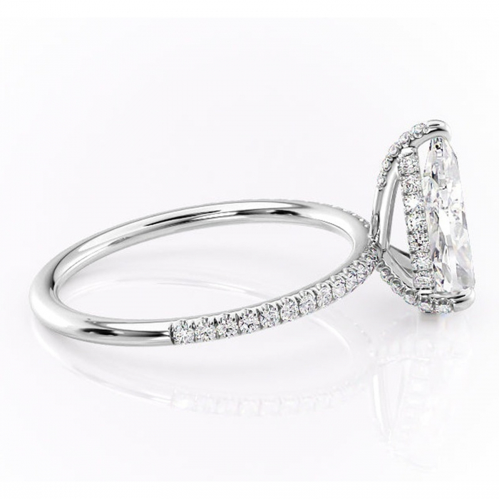 Inel de logodnă Estelle din aur Alb 18kt cu moissanite tăietură pară – Montură pavé rafinată pentru profil înalt | Personalizează și configurează gratuit online [2]