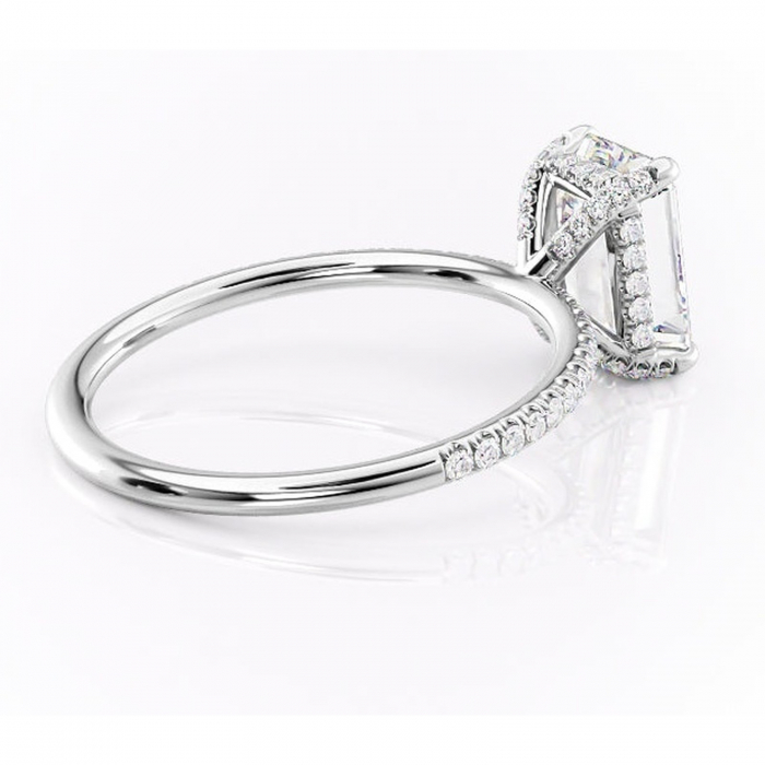 Inel de logodnă Estelle din aur Alb 14kt cu moissanite tăietură smarald – Montură pavé rafinată pentru profil înalt | Personalizează și configurează gratuit online [3]