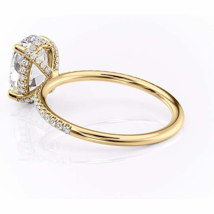 Inel de logodnă Estelle din aur Galben 14kt cu moissanite tăietură ovală – Montură pavé rafinată pentru profil înalt | Personalizează și configurează gratuit online [5]