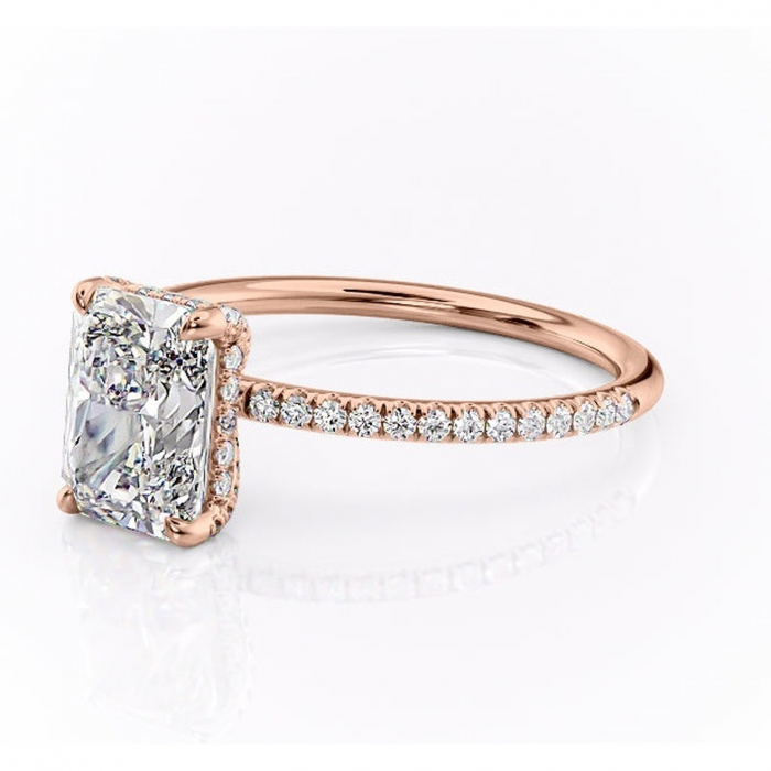 Inel de logodnă Estelle din aur Rose 14kt cu moissanite tăietură radiantă – Montură pavé rafinată pentru profil înalt | Personalizează și configurează gratuit online [7]