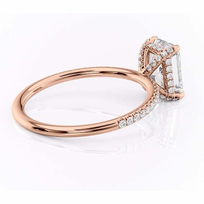 Inel de logodnă Estelle din aur Rose 14kt cu moissanite tăietură radiantă – Montură pavé rafinată pentru profil înalt | Personalizează și configurează gratuit online [3]