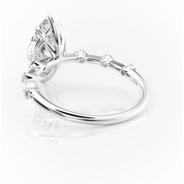 Inel de logodnă Evelina din aur Alb 14kt cu moissanite tăietură marquise – Solitar rafinată pentru profil mediu | Personalizează și configurează gratuit online [4]