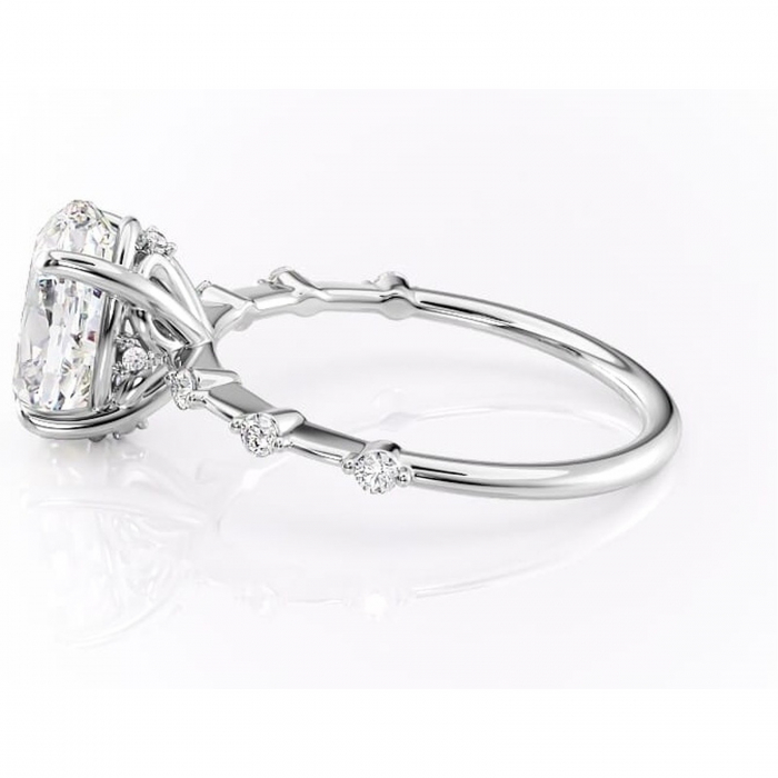 Inel de logodnă Evelina din aur Alb 14kt cu moissanite tăietură ovală – Solitar rafinată pentru profil mediu | Personalizează și configurează gratuit online [6]