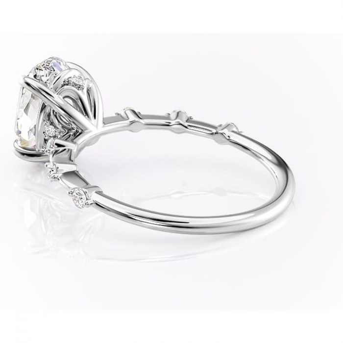 Inel de logodnă Evelina din aur Alb 14kt cu moissanite tăietură ovală – Solitar rafinată pentru profil mediu | Personalizează și configurează gratuit online [5]