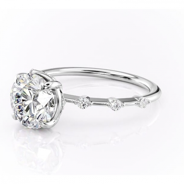 Inel de logodnă Evelina din aur Alb 14kt cu moissanite tăietură rotundă – Solitar rafinată pentru profil mediu | Personalizează și configurează gratuit online [7]