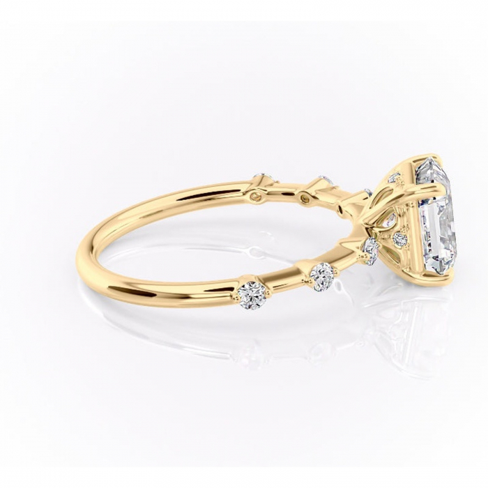 Inel de logodnă Evelina din aur Galben 14kt cu moissanite tăietură asscher – Solitar rafinată pentru profil mediu | Personalizează și configurează gratuit online [2]