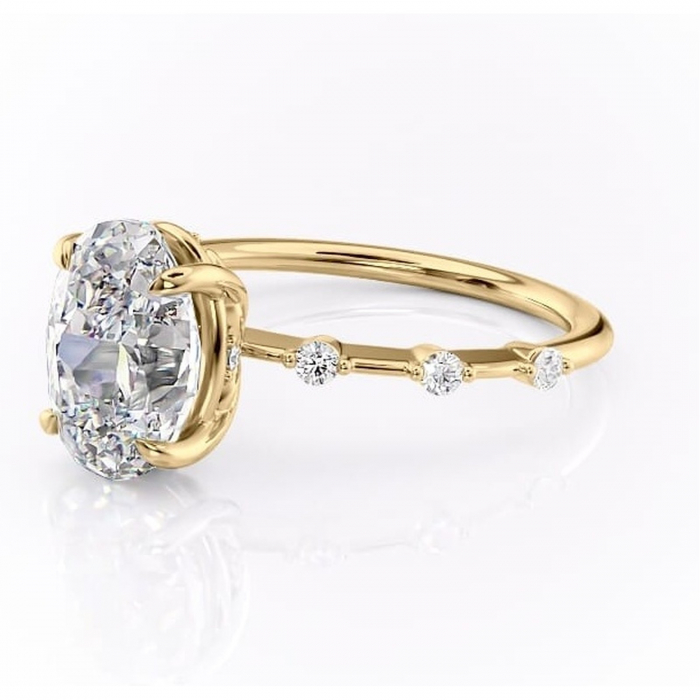 Inel de logodnă Evelina din aur Galben 14kt cu moissanite tăietură ovală – Solitar rafinată pentru profil mediu | Personalizează și configurează gratuit online [7]