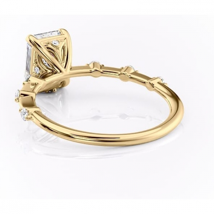 Inel de logodnă Evelina din aur Galben 14kt cu moissanite tăietură radiantă – Solitar rafinată pentru profil mediu | Personalizează și configurează gratuit online [4]