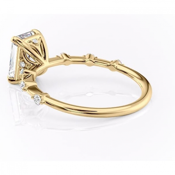 Inel de logodnă Evelina din aur Galben 14kt cu moissanite tăietură radiantă – Solitar rafinată pentru profil mediu | Personalizează și configurează gratuit online [5]