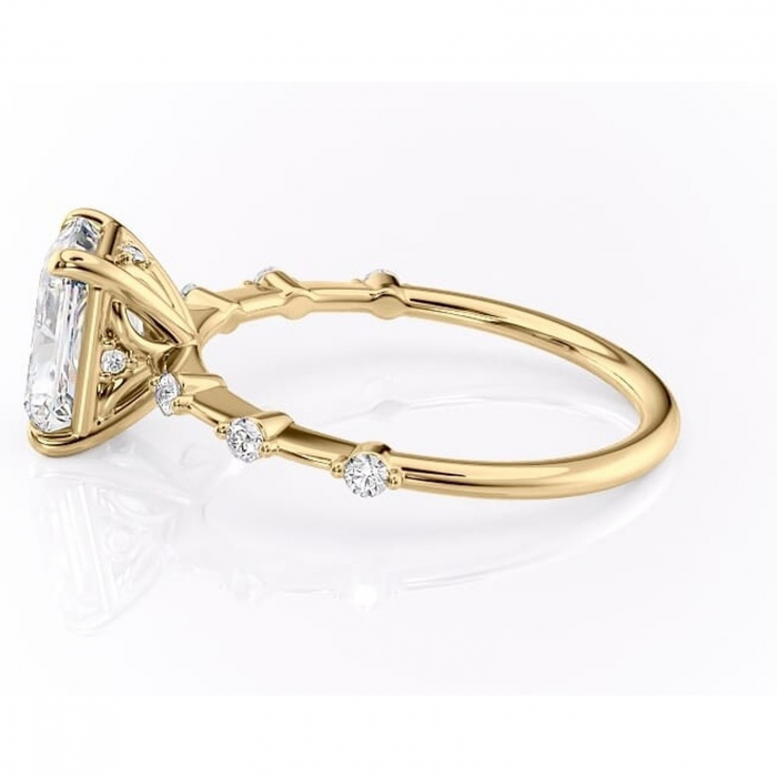 Inel de logodnă Evelina din aur Galben 14kt cu moissanite tăietură radiantă – Solitar rafinată pentru profil mediu | Personalizează și configurează gratuit online [6]