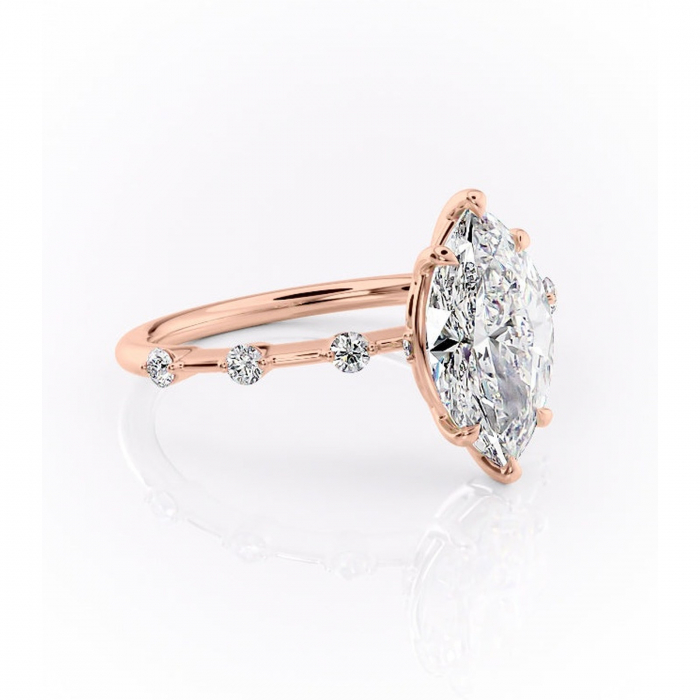 Inel de logodnă Evelina din aur Rose 14kt cu moissanite tăietură marquise – Solitar rafinată pentru profil mediu | Personalizează și configurează gratuit online [1]
