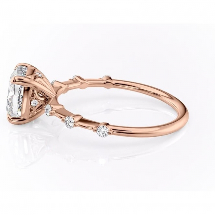 Inel de logodnă Evelina din aur Rose 14kt cu moissanite tăietură pernă – Solitar rafinată pentru profil mediu | Personalizează și configurează gratuit online [6]