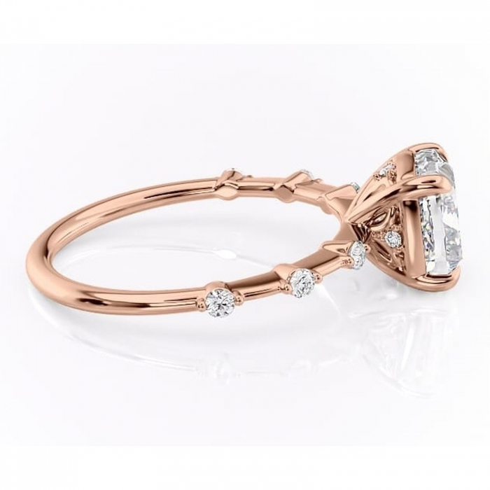 Inel de logodnă Evelina din aur Rose 14kt cu moissanite tăietură pernă – Solitar rafinată pentru profil mediu | Personalizează și configurează gratuit online [2]